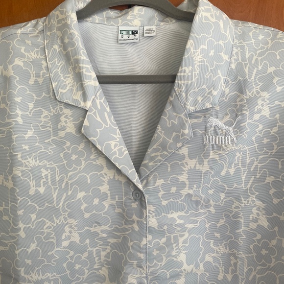 Cropped Puma button down fun print NWOT - Picture 3 of 4